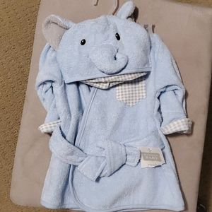 Bath robe  0-9 mo